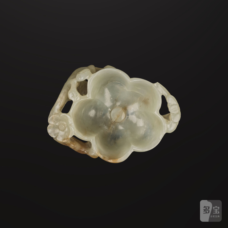 明 青白玉梅花洗 | RINCE-PINCEAUX EN JADE CÉLADON ET ROUILLE - 图4